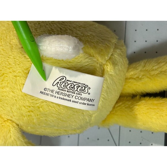 2 Reese's Yellow & Brown Bunny Rabbit Plush Floppy Ears Peanut Butter Sings 9" - Picture 16 of 16